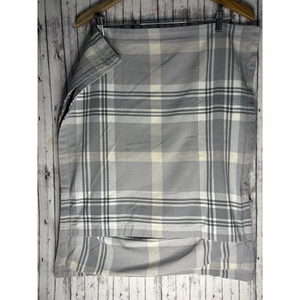 Pottery Barn Turner Plaid Print Cover Gray Ivory PAIR Standard Standard Shams